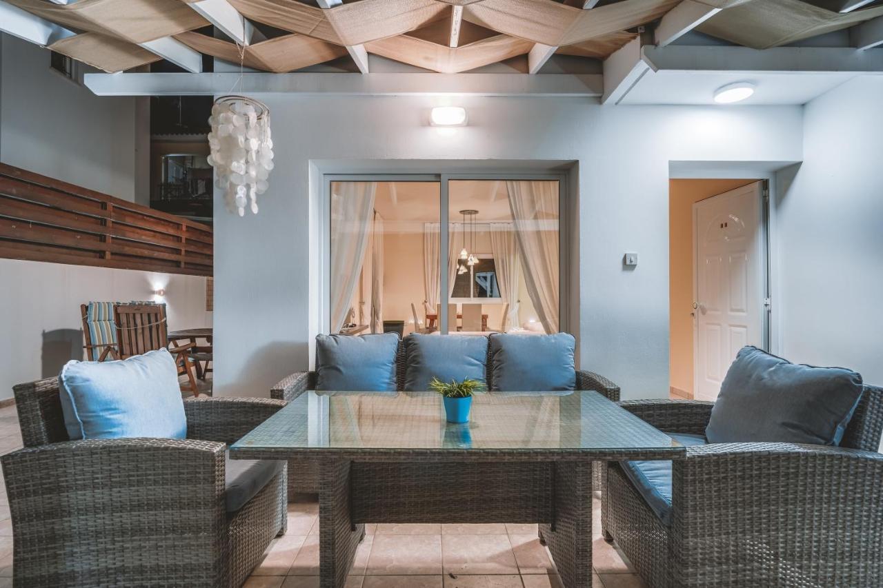 Amphitrite Villa Paralimni Buitenkant foto